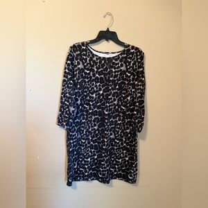 Woman’s Old Navy Dress
